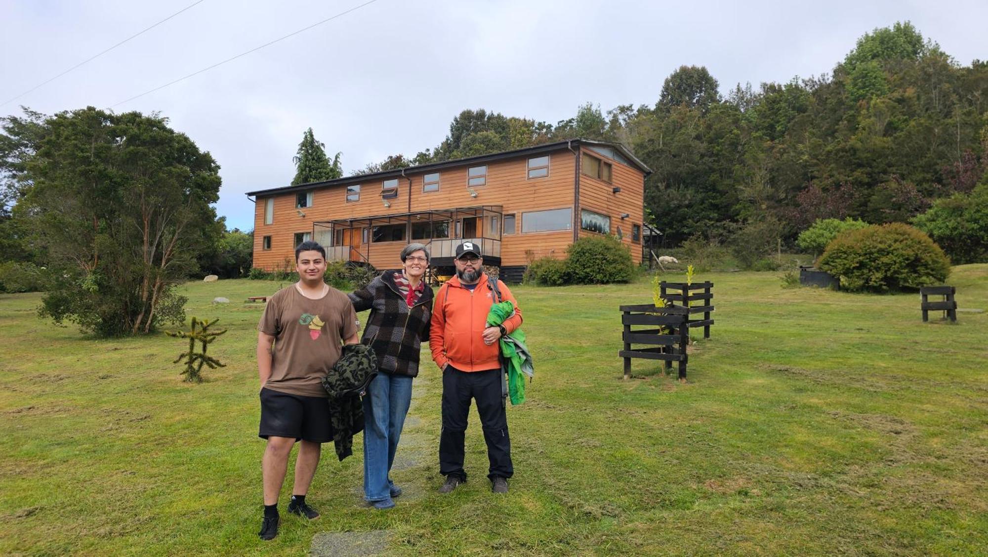 Hostal Hunter Пуерто Монт Екстериор снимка